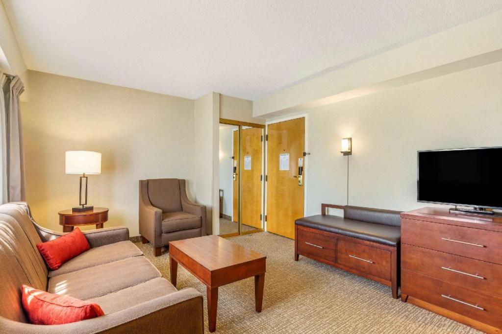 Comfort Inn Quantico Стафорд Екстериор снимка