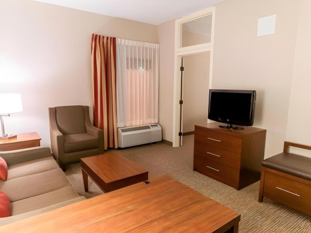 Comfort Inn Quantico Стафорд Екстериор снимка