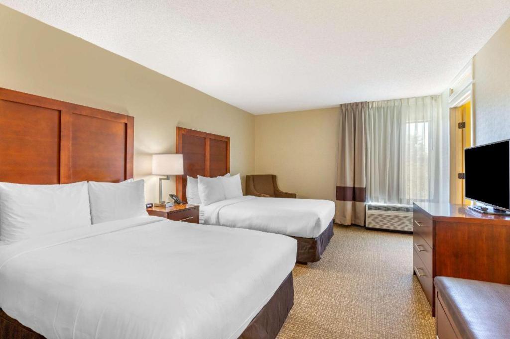 Comfort Inn Quantico Стафорд Екстериор снимка